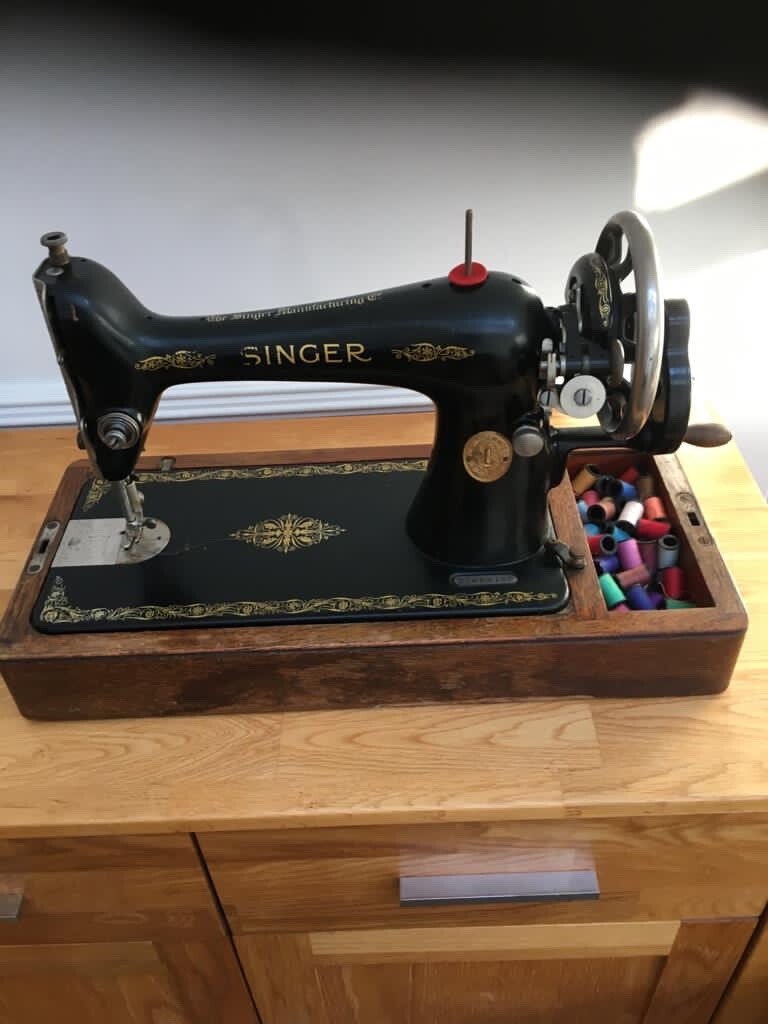 Singer Sewing Machine in Cuckfield, West Sussex Gumtree