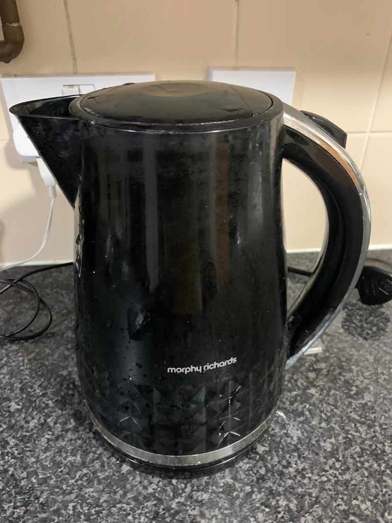 Morphy richards kettle and toaster set in Top Valley, Nottinghamshire