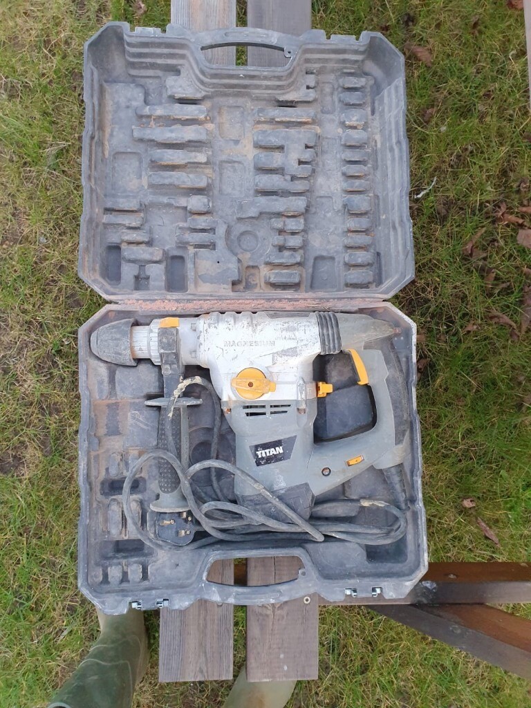 Sds titan drill in Ipswich, Suffolk Gumtree