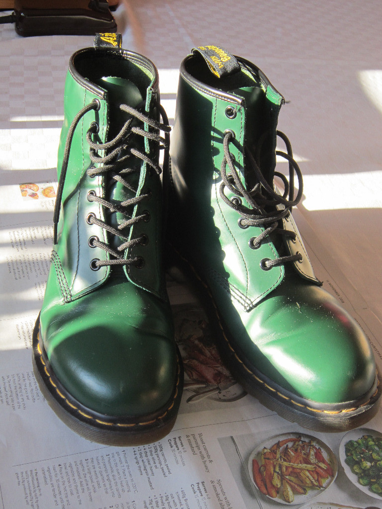 Green Dr Martens Mens Boots size 9 in Kelvindale, Glasgow Gumtree
