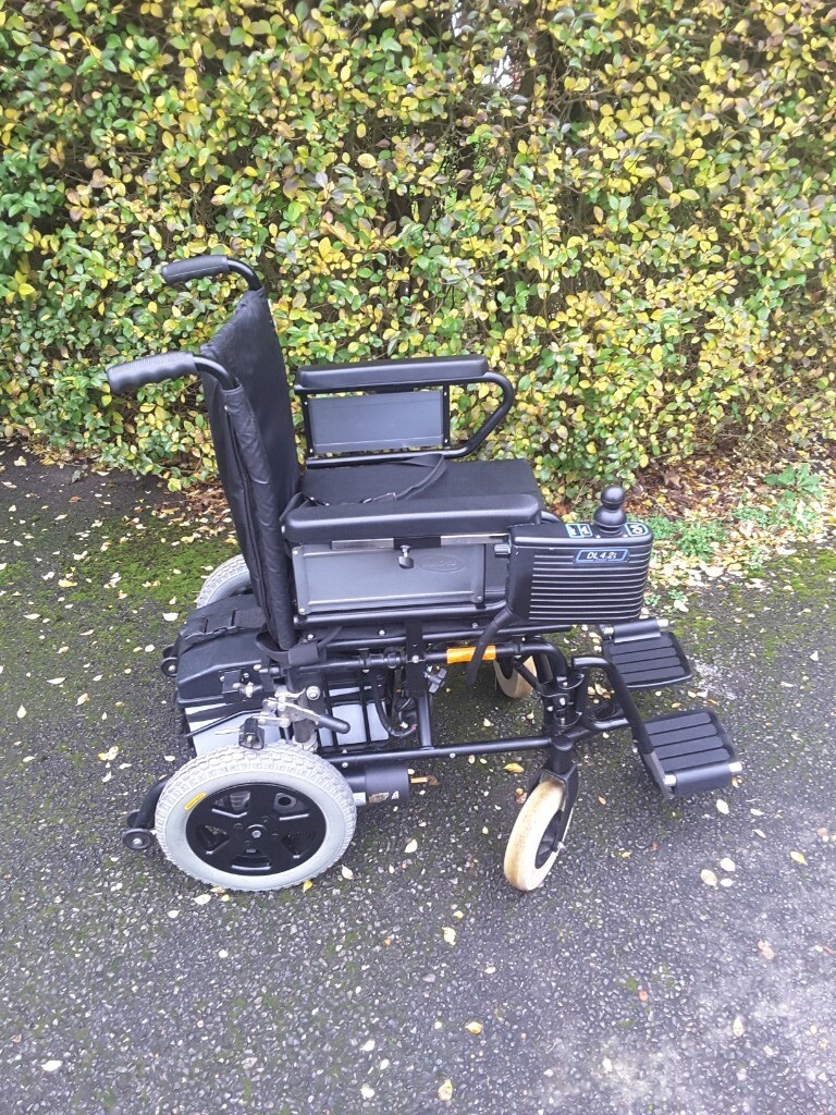 Invacare Phoenix Wheelchair 18" x 18" in Morden, London Gumtree