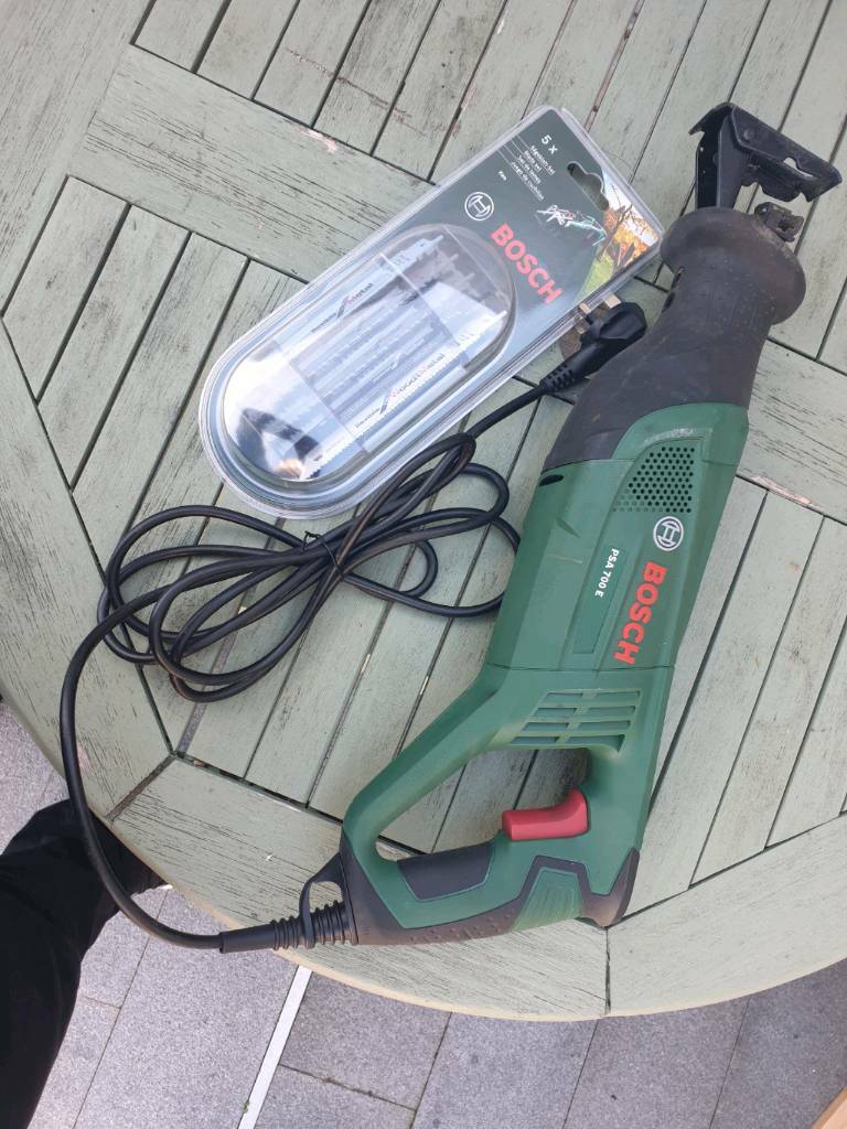 Bosch Psa 700 E Reciprocating Saw In Castleford West Yorkshire