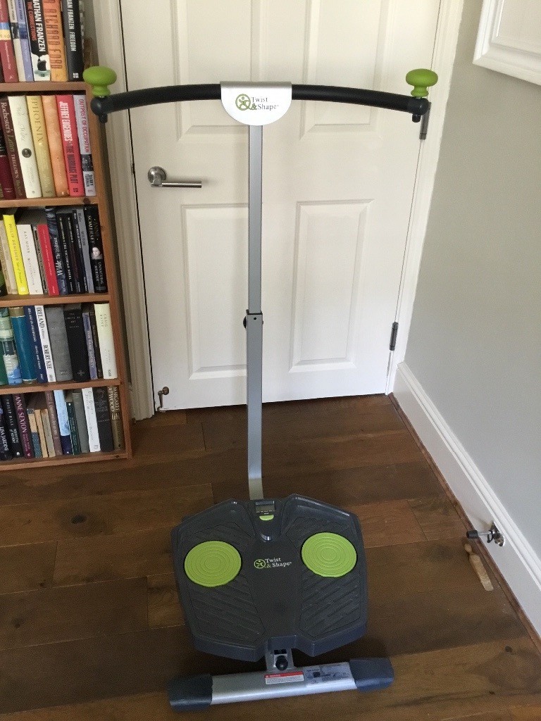 Twist and Shape exerciser with user manual. As seen currently on TV.