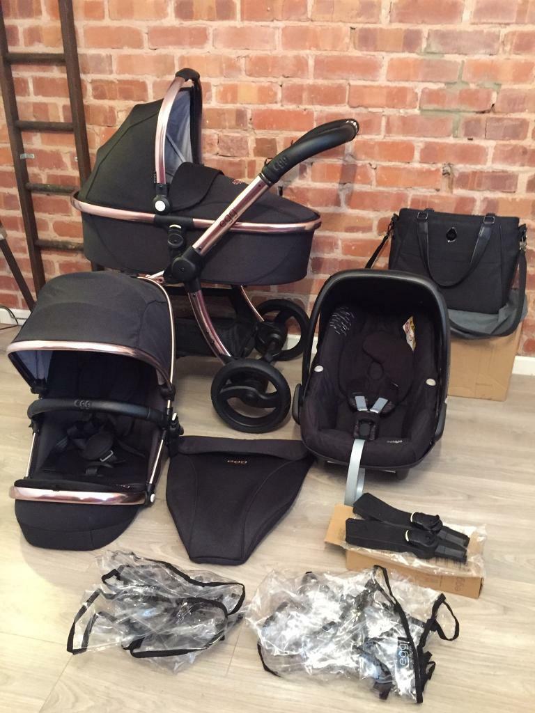 Egg pram/stroller travel system Diamond black in Woolston, Cheshire