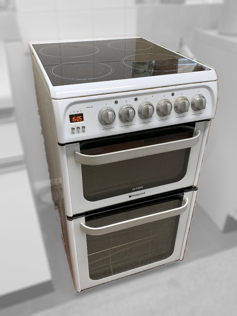 Freestanding doubleoven cooker, narrow (50cm), ceramic hob in Rugby