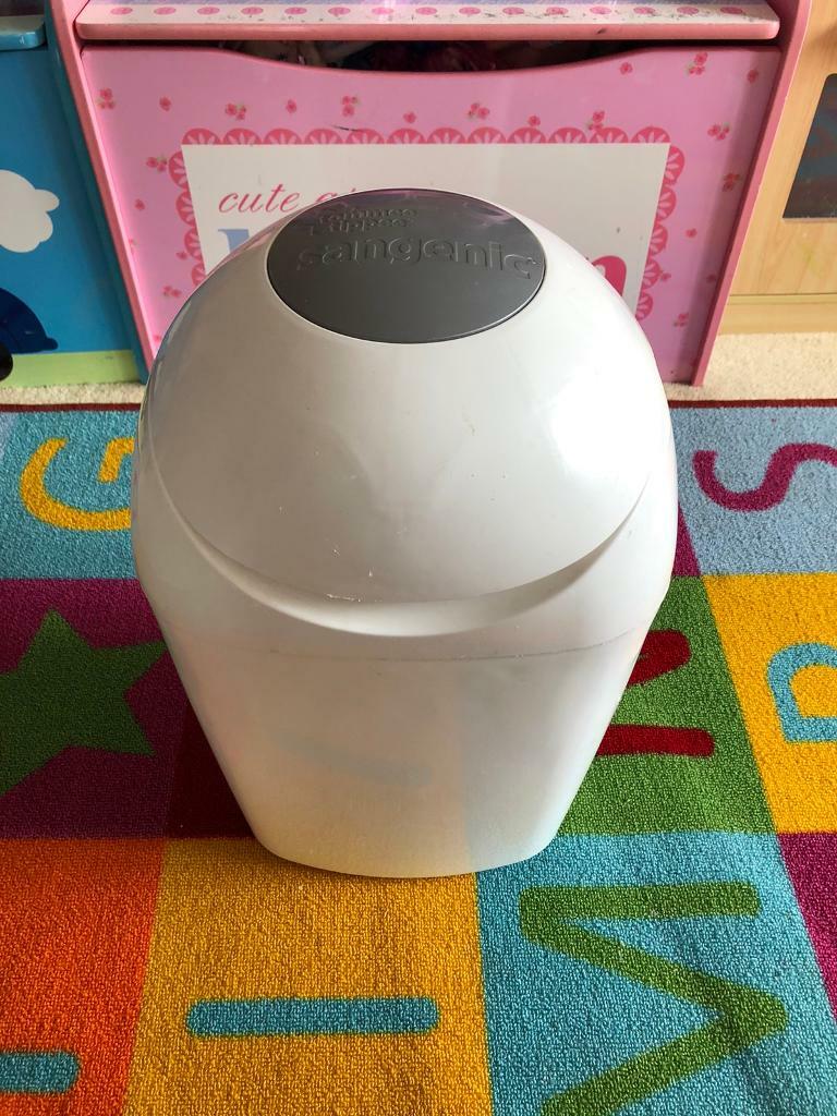 Tommee tippee nappy bin in Bovingdon, Hertfordshire Gumtree