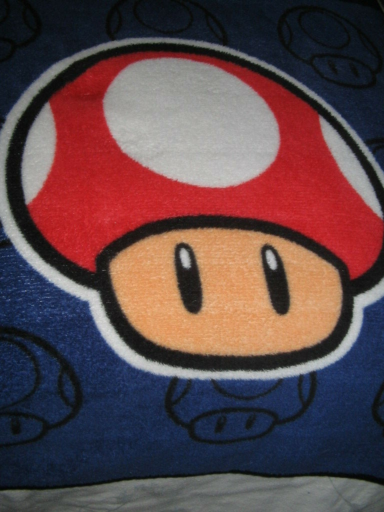 SUPER MARIO Nintendo Plush Blanket Throw