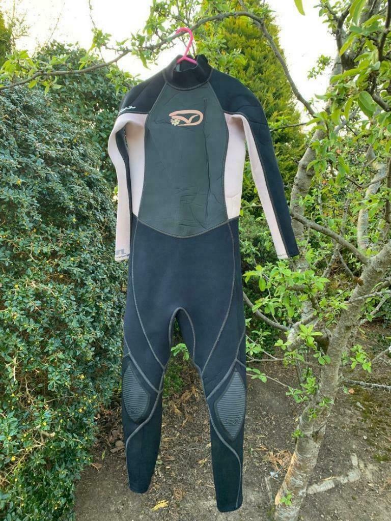 Girls GUL Wetsuit wet suit size JL (Junior large age 1314) in Hillsborough, County Down Gumtree