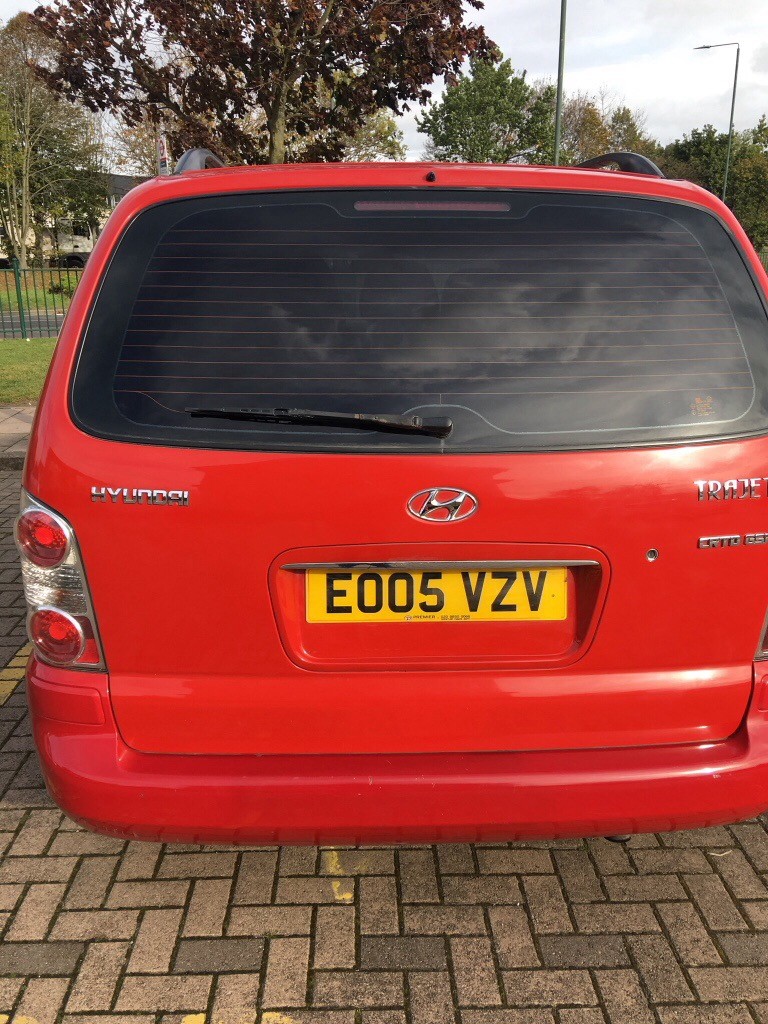Hyundai trajet 2005