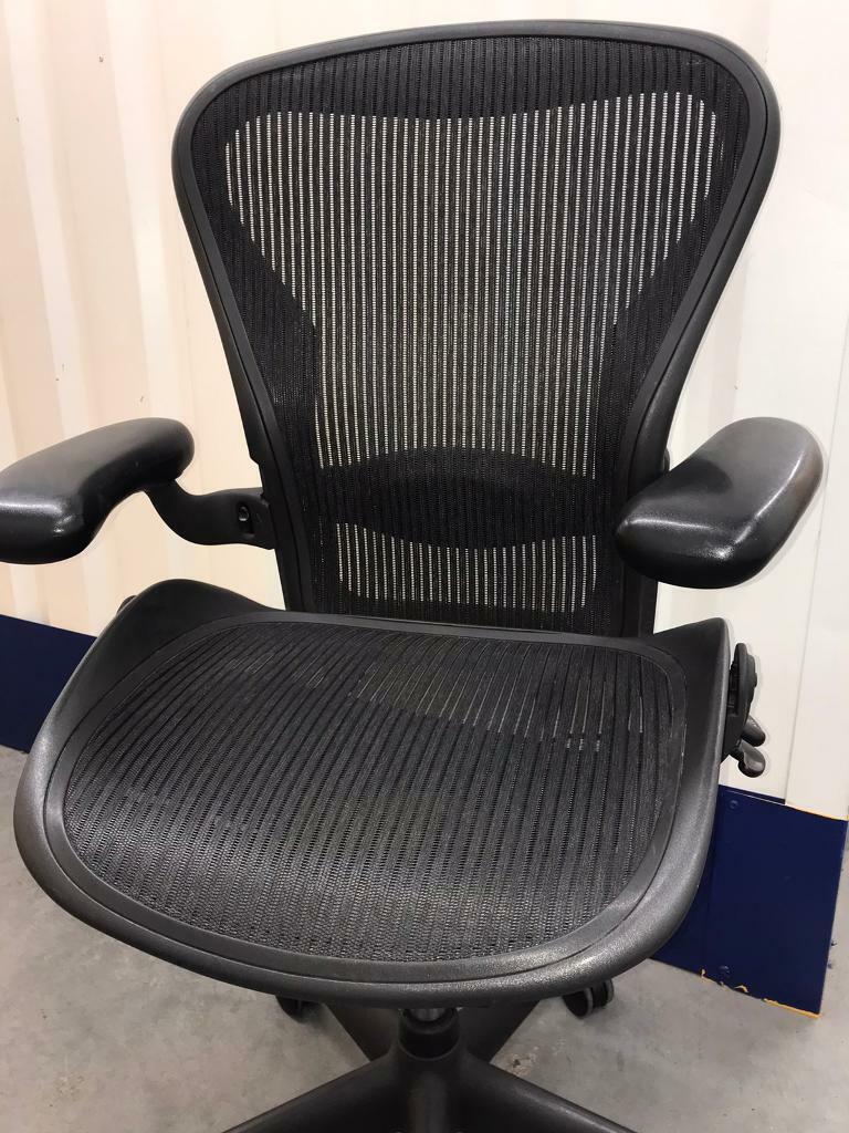 Herman Miller Aeron Chair Size B Fully Loaded in Southwark, London