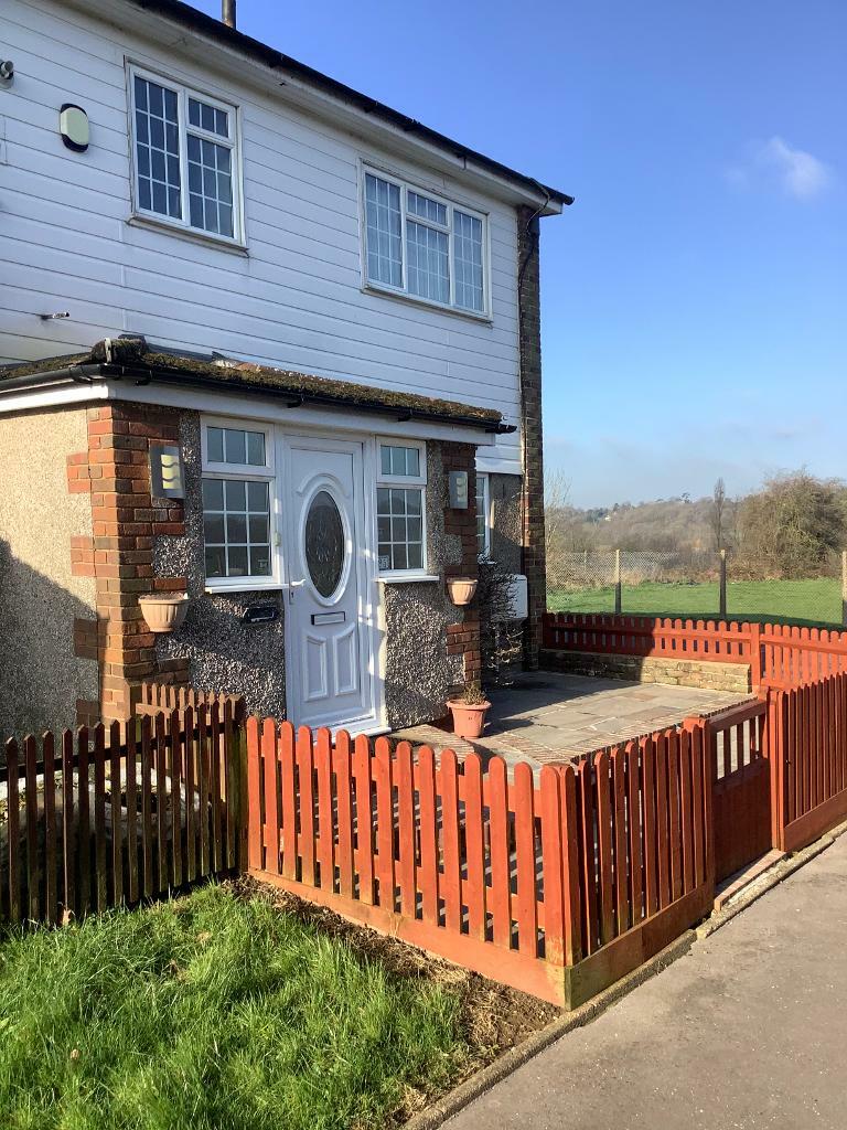 Three Bedroom House For Sale Three Bedroom House For Sale