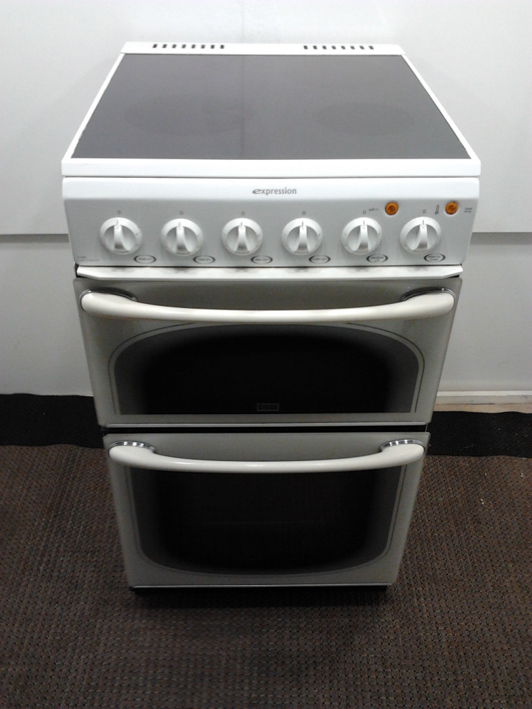 ELECTRIC COOKER 50 CM WIDE WHITE CERAMIC HOB FAN OVEN in Salisbury