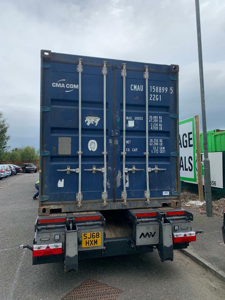 20ft shipping containers FOR SALE £1490 in Stirling Gumtree