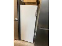 Essential tall freezer 5ft white 