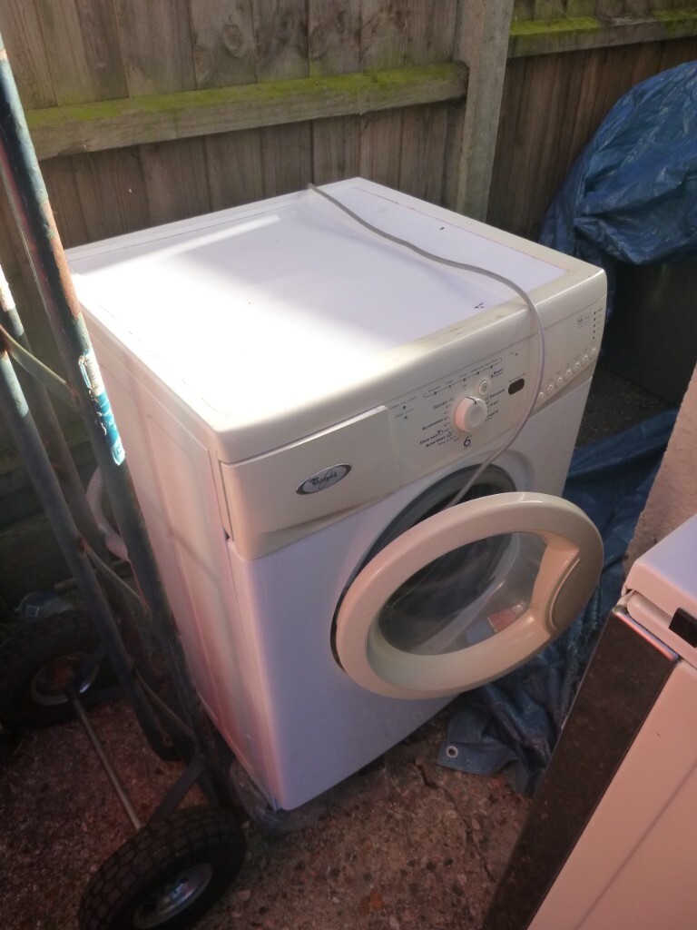 1 DISHWASHING 2 WASHING MACHINE £40 each in Christchurch, Dorset