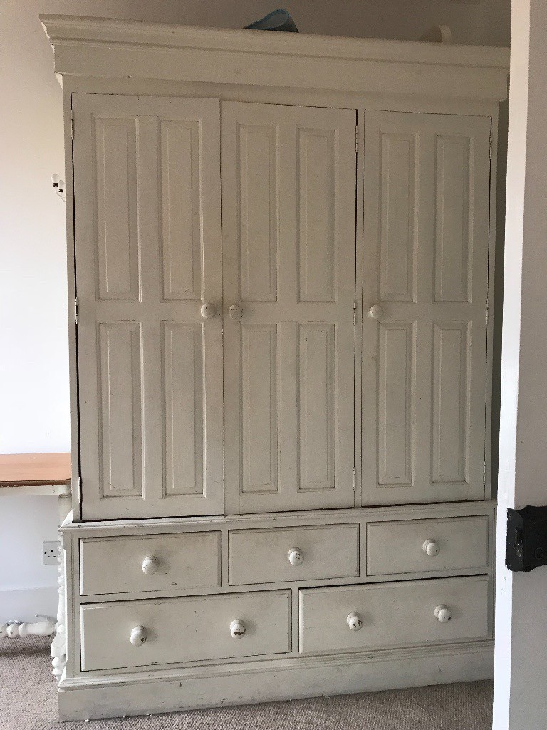 LARGE PAINTED PINE WARDROBE AND DRAWERS USED NEEDS REVAMPING in