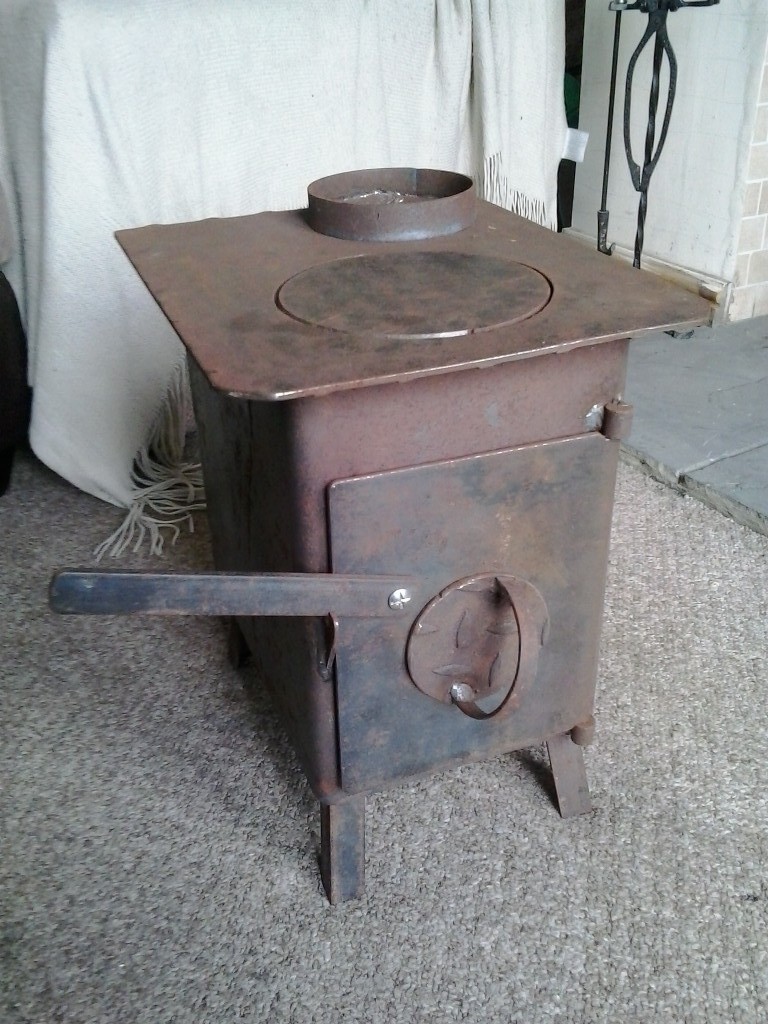 Lovely Little Handmade Wood burning stove with Hotplate. in