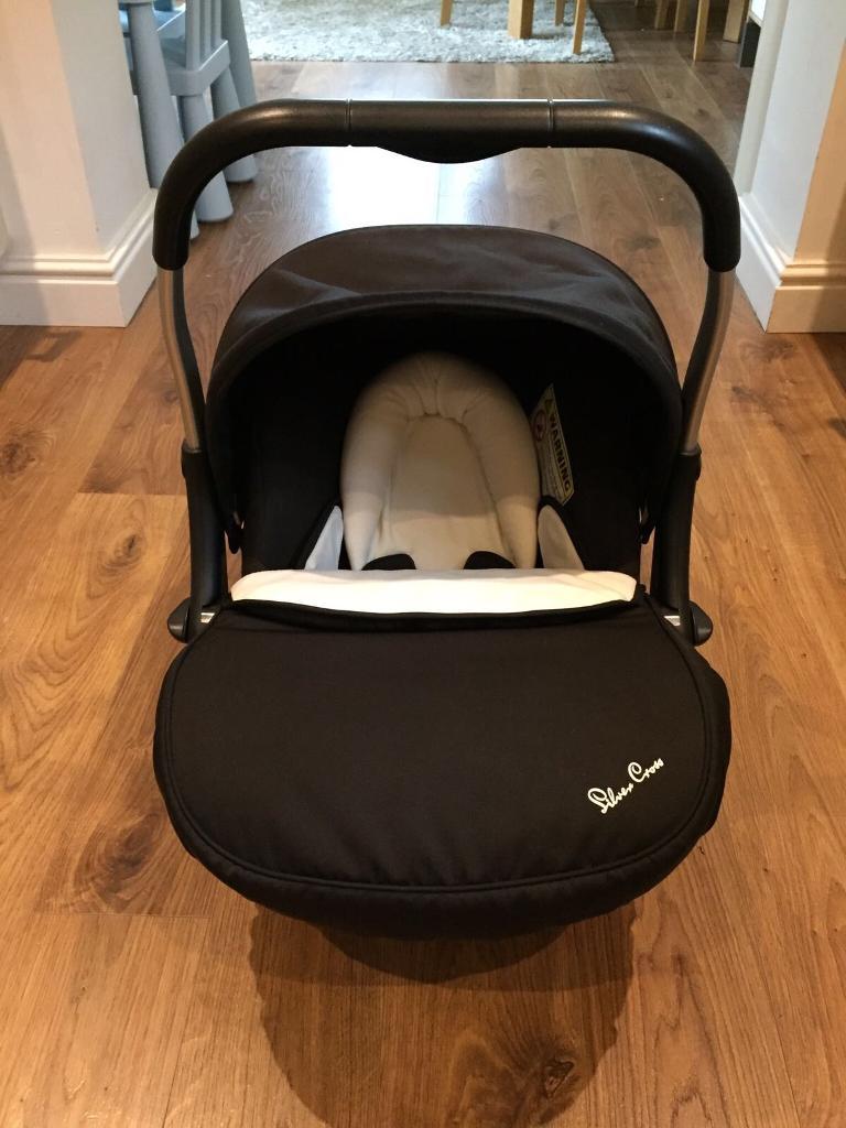 Silver cross Ventura car seat with isofix base in Greenfield, Manchester Gumtree