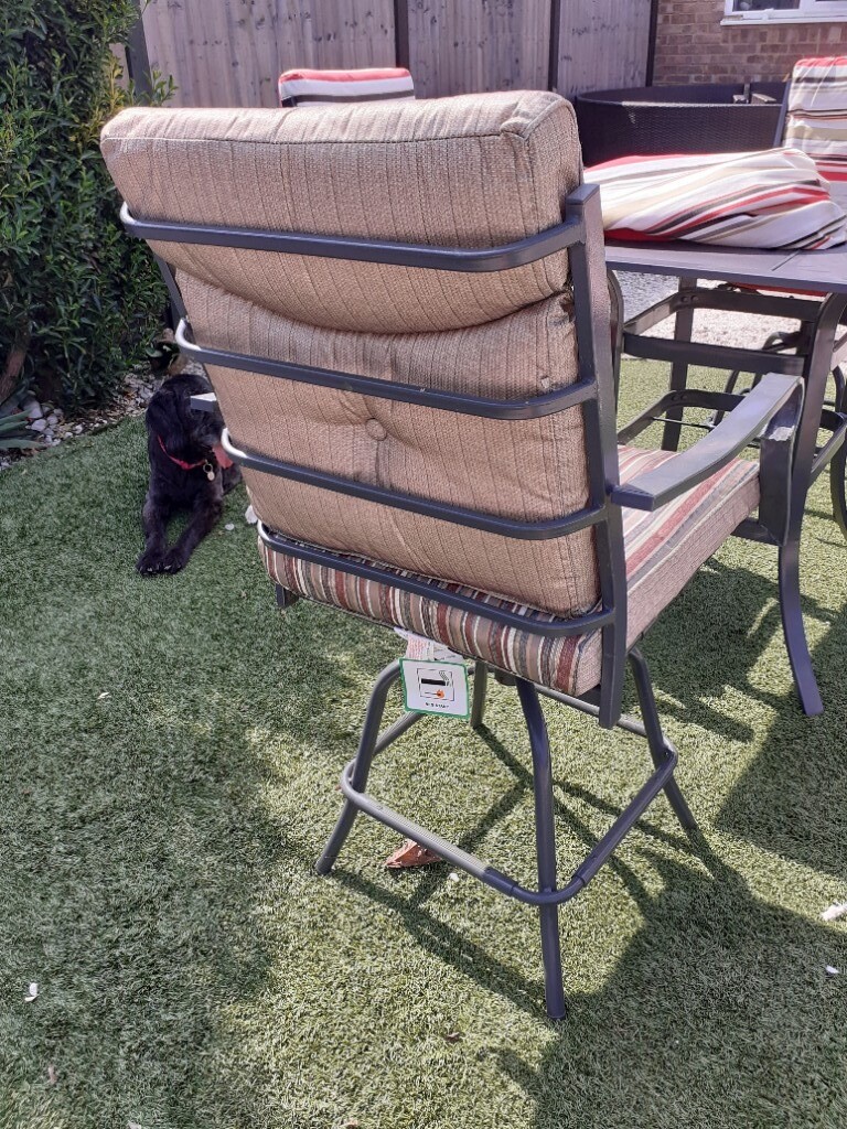 Grey tall garden table and 4 chairs | in Welwyn Garden City