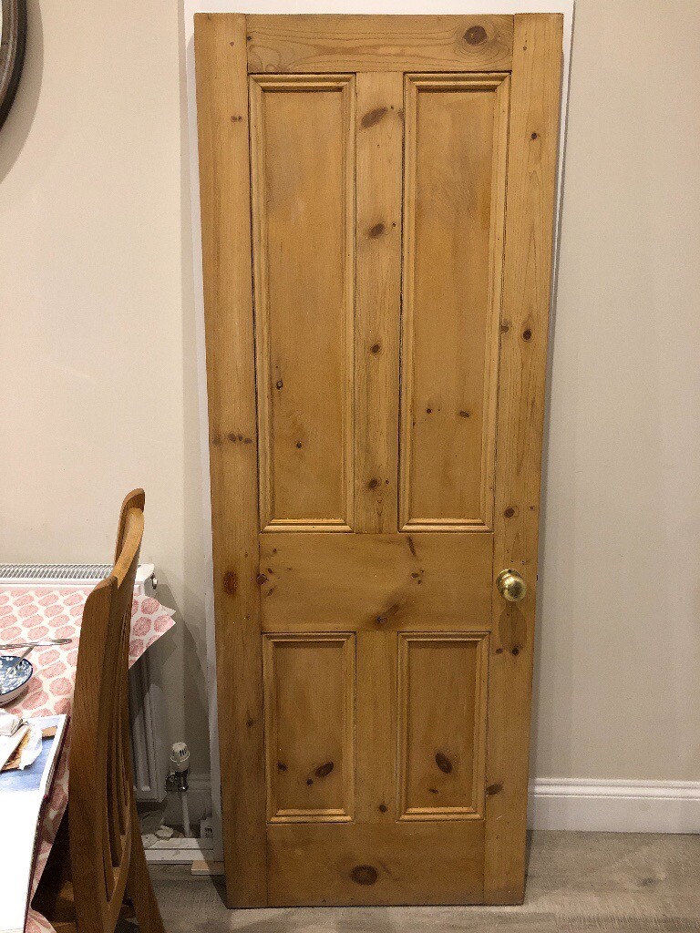 Traditional Wooden 4 Panel Interior Door In Tooting London