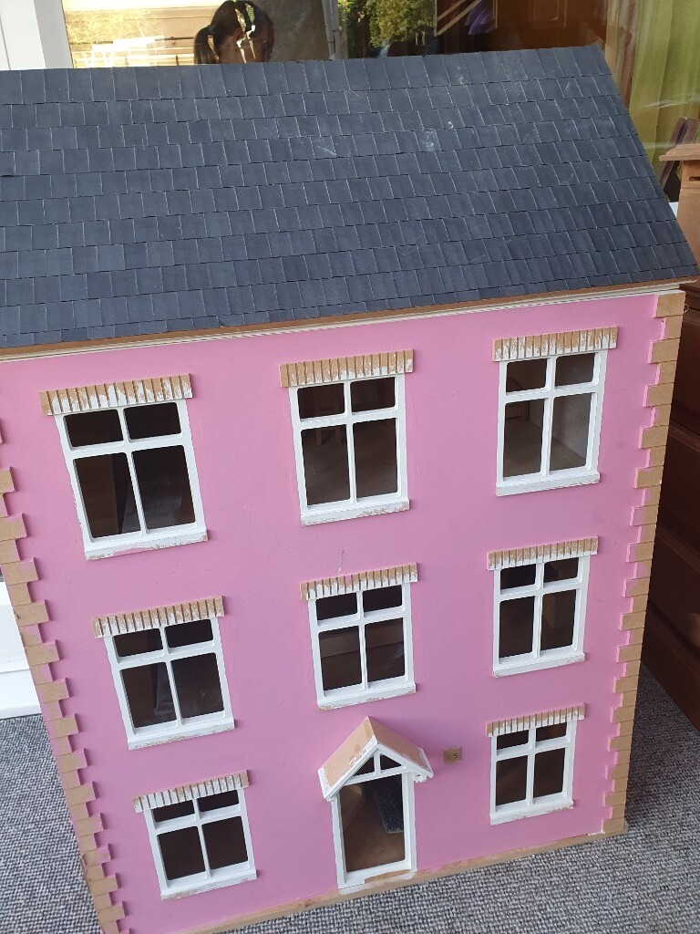 Pink Dolls house for sale in Keyworth, Nottinghamshire Gumtree