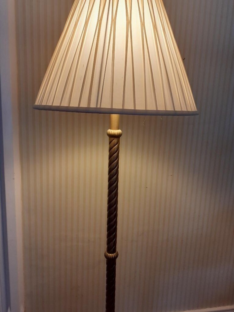 FLOOR LAMP Antique Brass Laura Ashley with Shade 1.6 m in Bramley