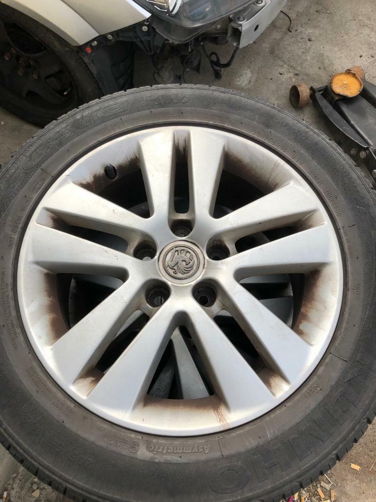 vauxhall astra h zafira b 16 inch alloy wheels in Harehills, West