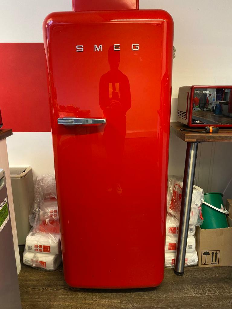 Smeg Fridge Freezer in Limehouse, London Gumtree