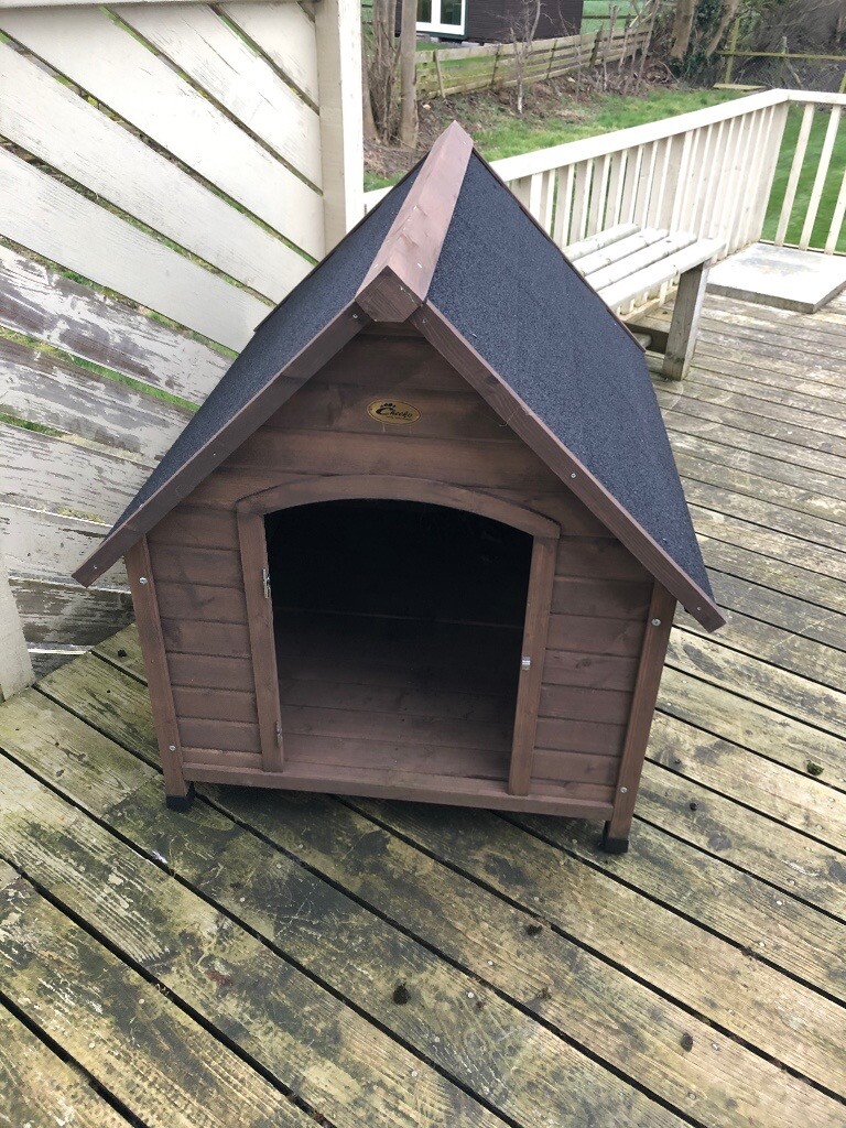XL dog kennel for sale barely used in Hillsborough, County Down Gumtree