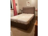Electric adjustable double bed with twin mattresses 