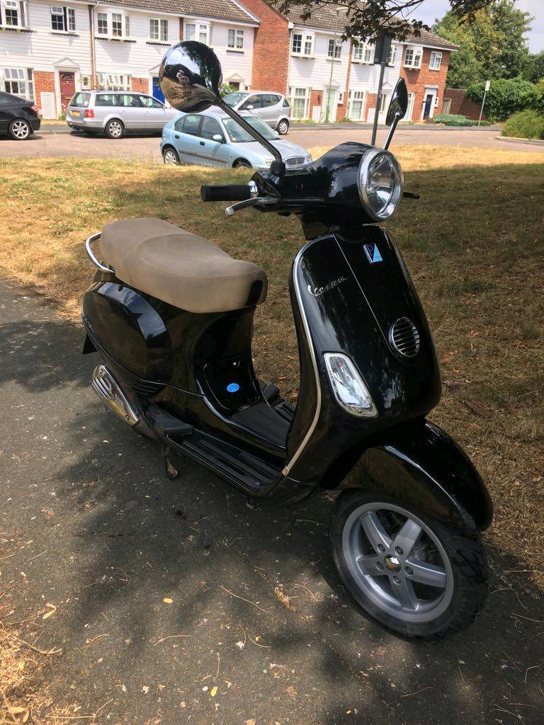 Vespa scooter, low mileage totally reliable! in Woking, Surrey Gumtree