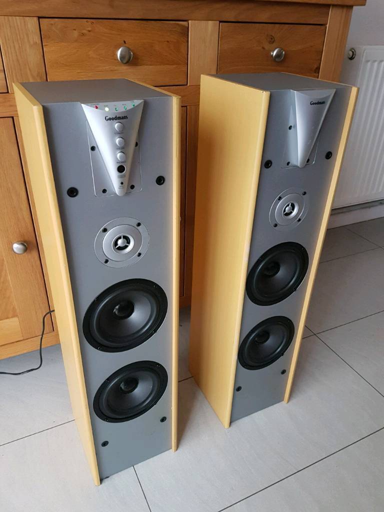 Goodmans powered floorstanding hi fi speakers in Arundel, West Sussex