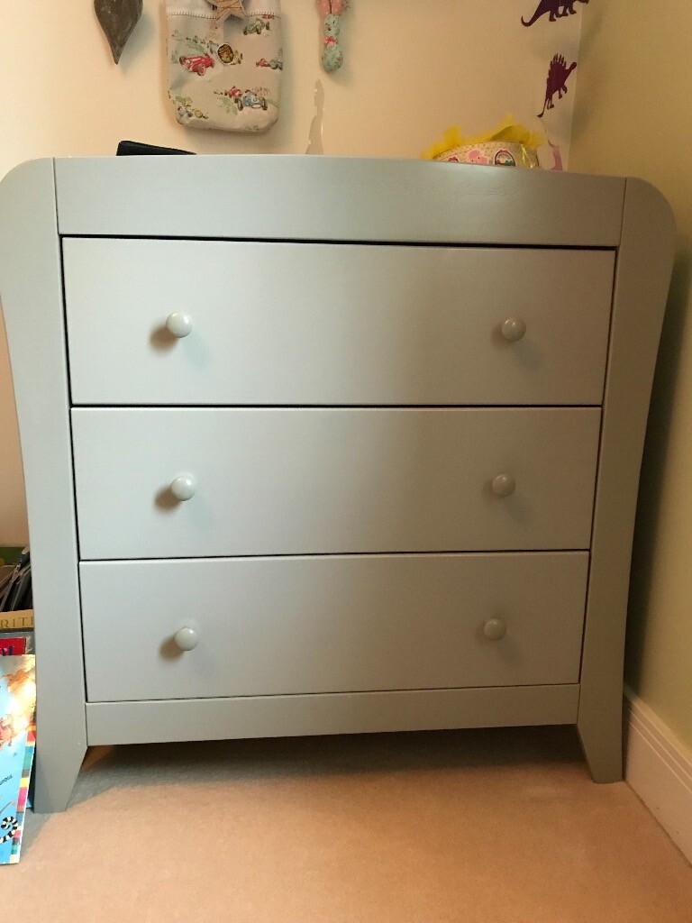 Chest of drawers/baby changing unit in Sarisbury Green, Hampshire