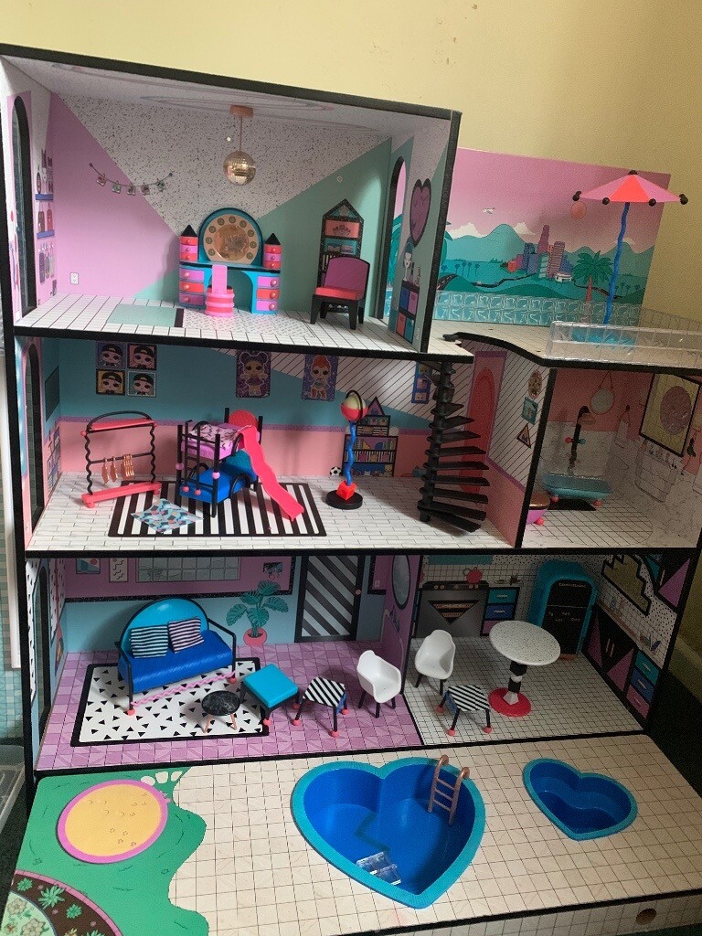 LOL Doll House | in Llanelli, Carmarthenshire | Gumtree