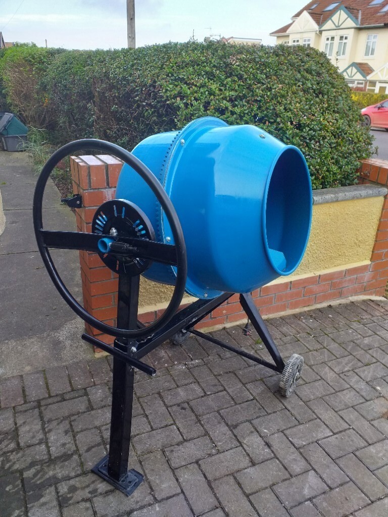 240v cement mixer in St Bristol Gumtree