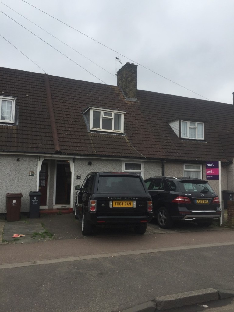 ***AN IMMACULATE BRAND NEW 4 BEDROOM HOUSE READY TO MOVE IN DAGENHAM