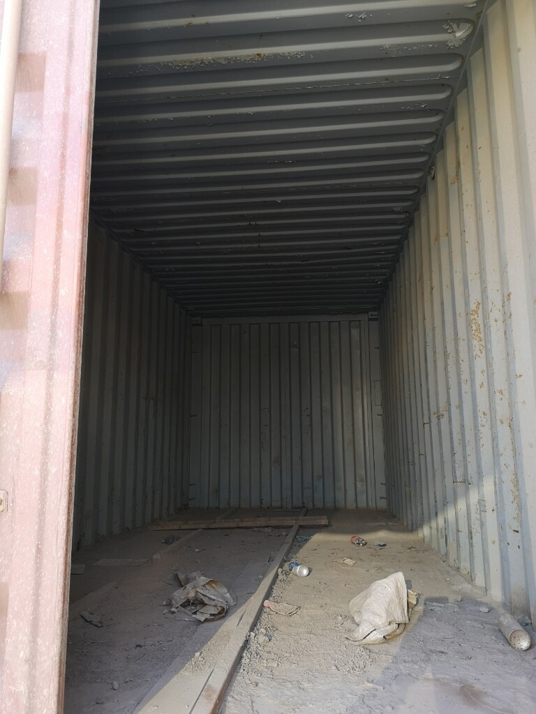 20 x 8 shipping container wind and water tight and protective guard