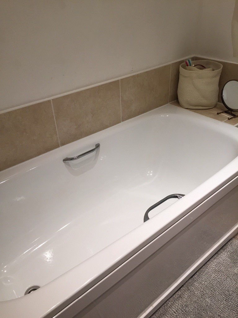150cm long bath. in Kirkliston, Edinburgh Gumtree
