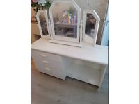 White dressing table and mirror