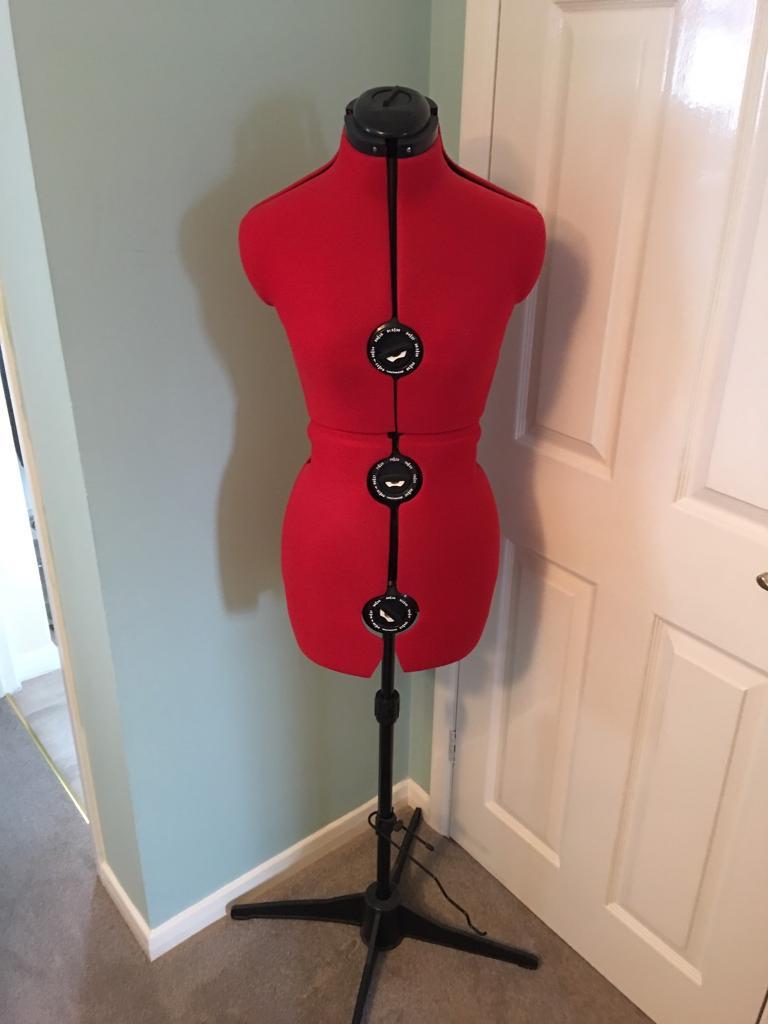 Adjustable Tailors Dummy Mannequin Femal in Gloucester