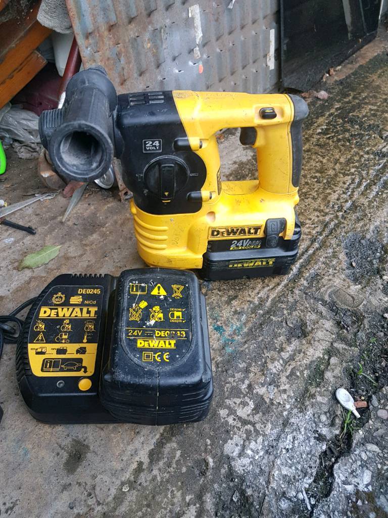 Dewalt 24v cordless hammer drill in Stepps, Glasgow Gumtree