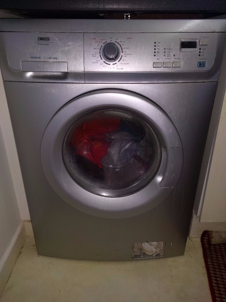 Zanussi Electrolux Essential Washing Machine 1200 spin 6Kg load capacity NW London collection