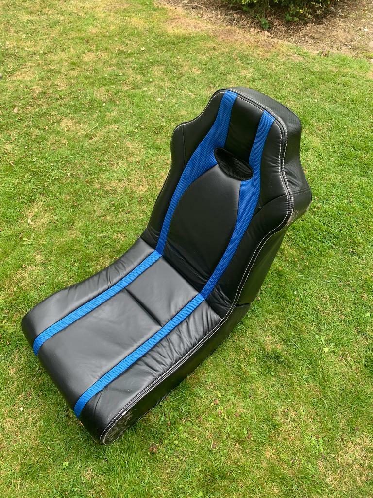 X rocker blue and black gaming chair in Comrie, Perth and Kinross