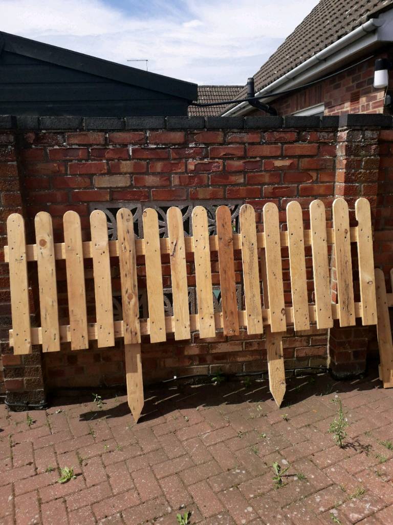 Picket fence in Norwich, Norfolk Gumtree