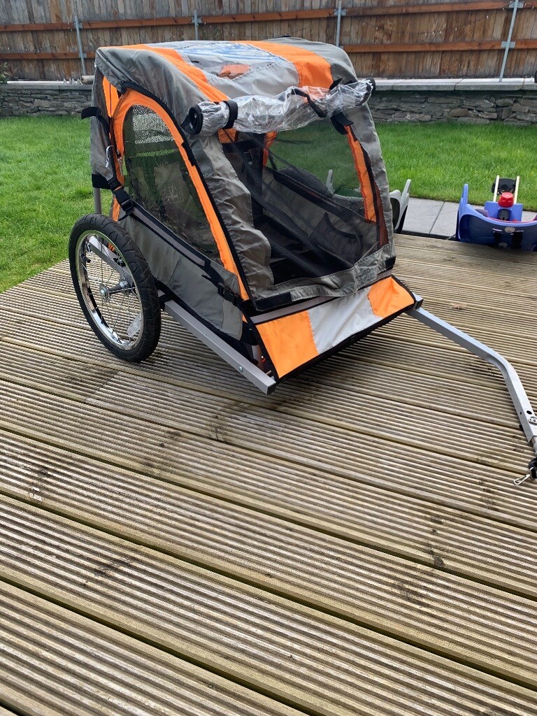 Halfords double child bike trailer in Angus Gumtree