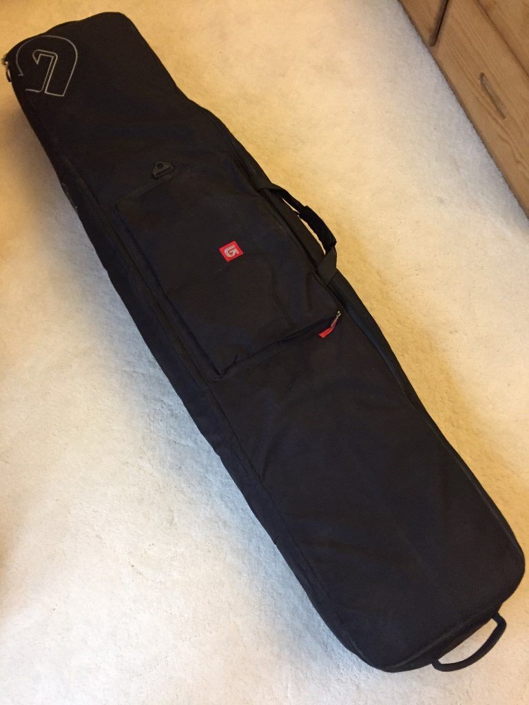 Burton snowboard wheelie gig bag 166cm roller bag in good condition