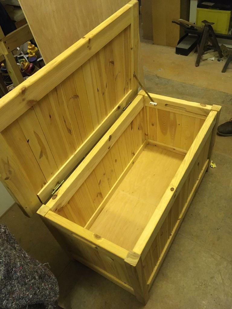 Blanket box in Southsea, Hampshire Gumtree