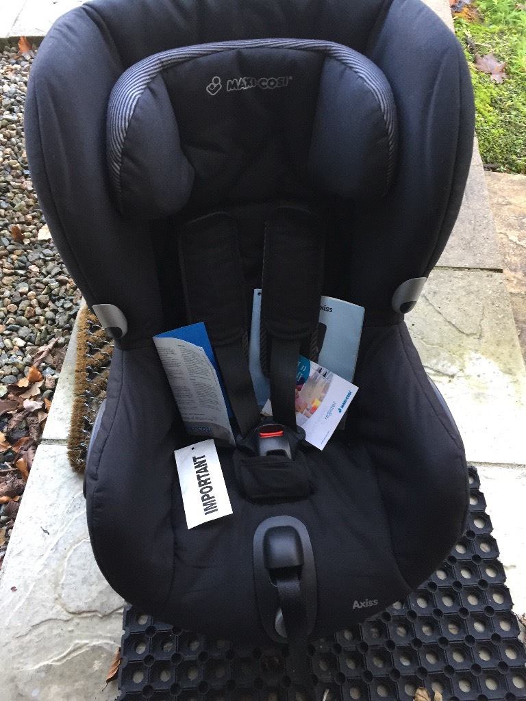 New Maxi Cosi Axiss swivel turning seat 2016 model in Enniskillen