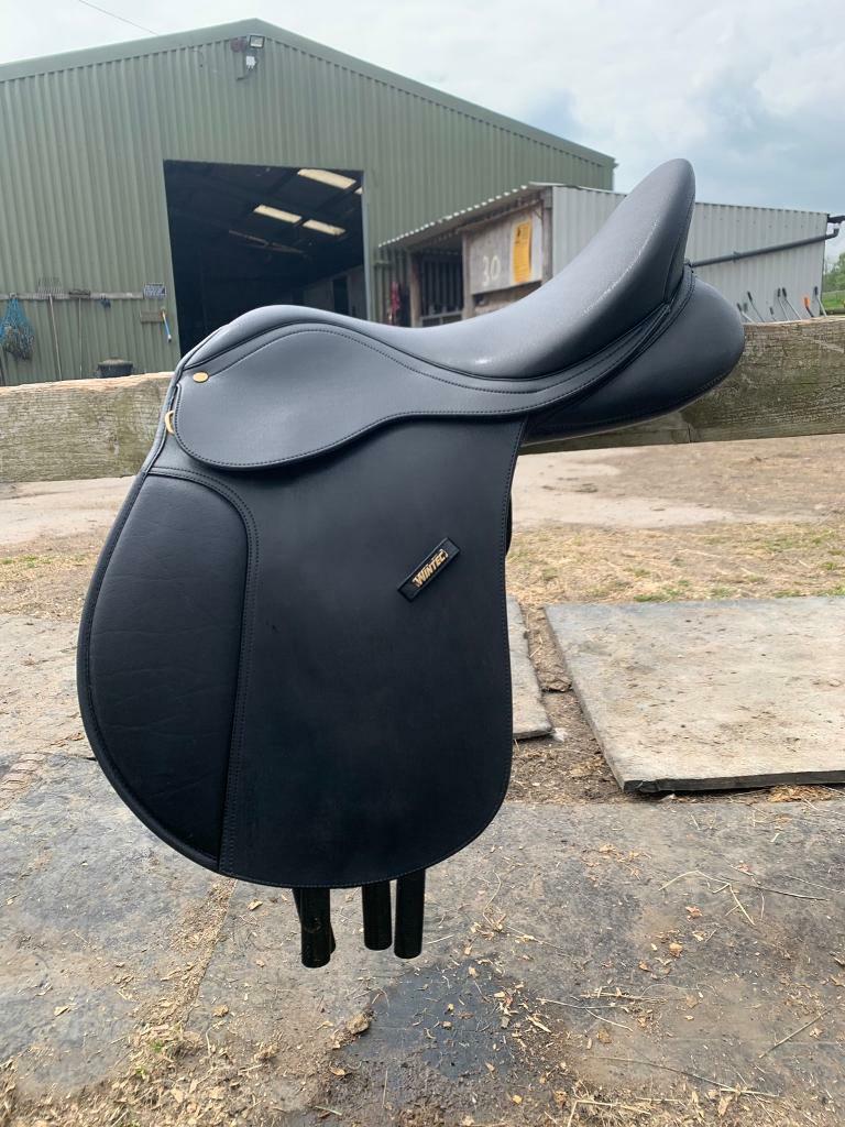 Wintec wide saddle 17” in Barry, Vale of Gumtree
