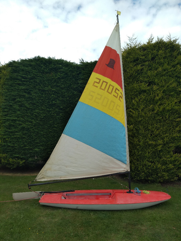 Red Topper Sailing Dinghy Ready to Sail Launch Trolley Included